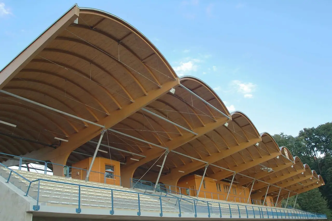 Tribuna Městského stadionu, Trutnov, fotografie 2 z 3